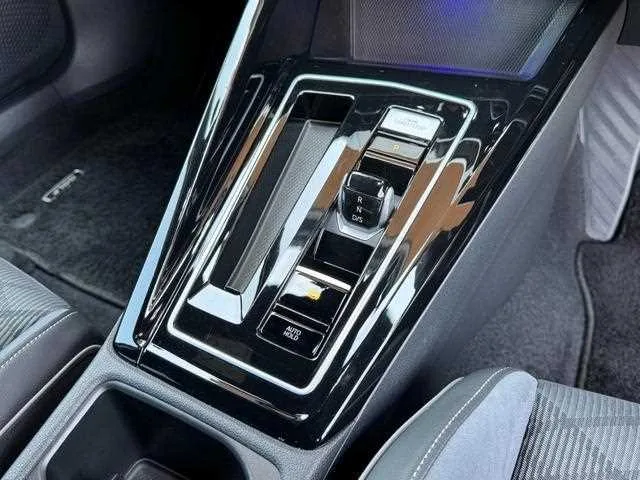 Volkswagen Golf Variant 2024 — миниатюра 3