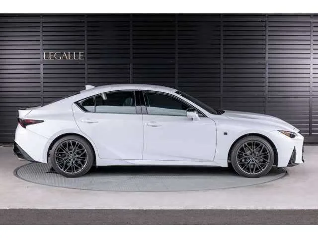 Lexus IS 2024 — миниатюра 4