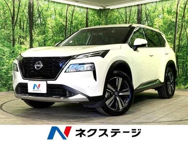 Nissan X-Trail 2024 — фото 1, купить с доставкой в Москву