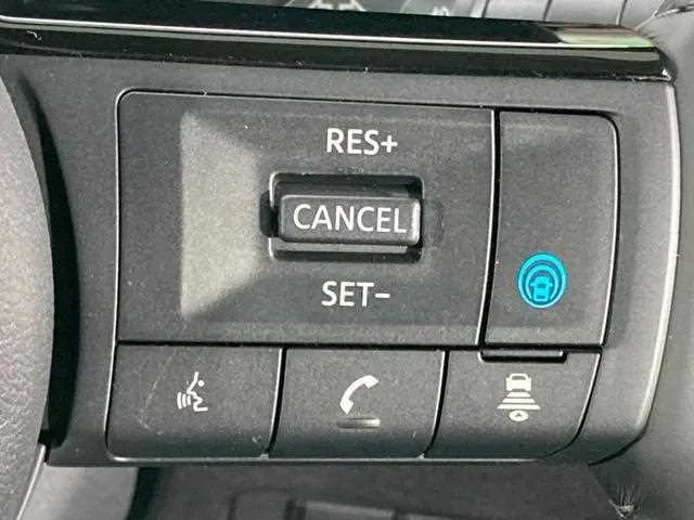 Nissan Serena 2025 — миниатюра 2