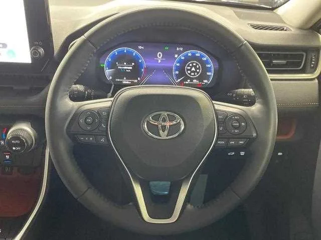 Toyota RAV4 2023 — миниатюра 5