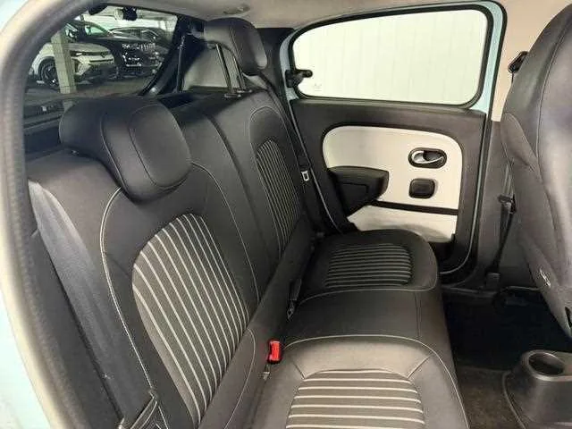 Renault Twingo 2023 — миниатюра 2