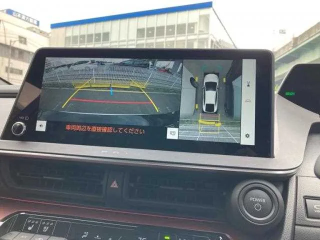 Toyota Prius Z 2025 — миниатюра 5