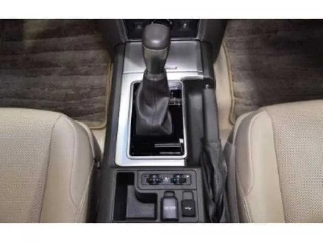 Toyota Land Cruiser Prado 2022 — миниатюра 4
