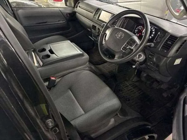 Toyota Hiace Van 2024 — миниатюра 4