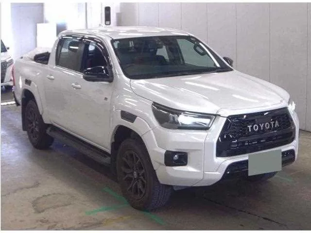 Toyota Hilux 2024 — фото 1, купить с доставкой в Москву
