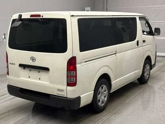 Toyota Hiace Van DX 2022 — миниатюра 2