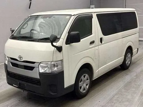 Toyota Hiace Van 2022 купить в Москве