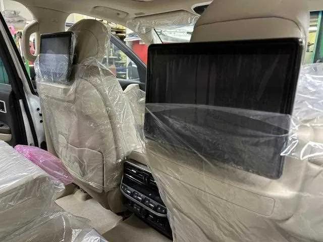 Toyota Land Cruiser 2023 — миниатюра 3
