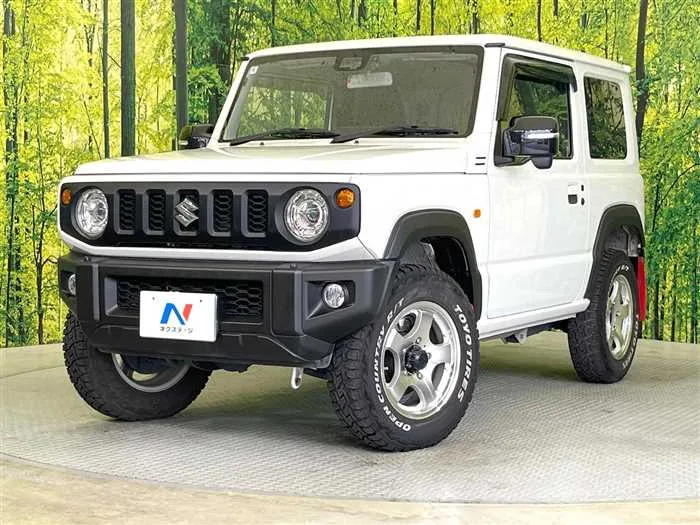 Suzuki Jimny 2022 — фото 1, купить с доставкой в Москву