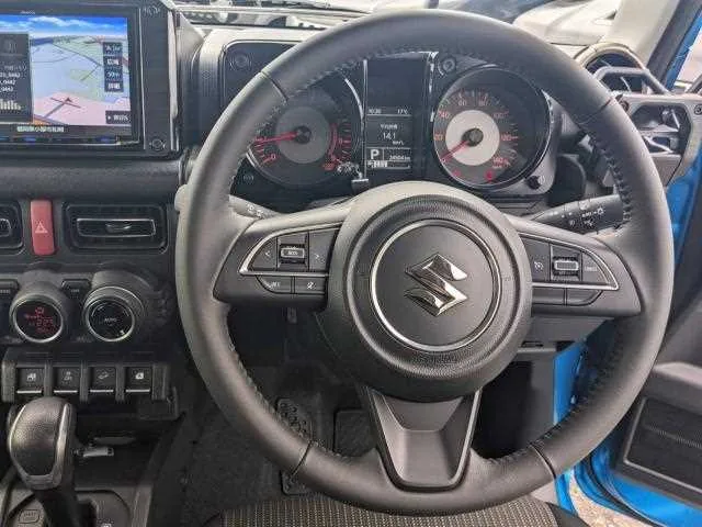 Suzuki Jimny 2023 — миниатюра 3
