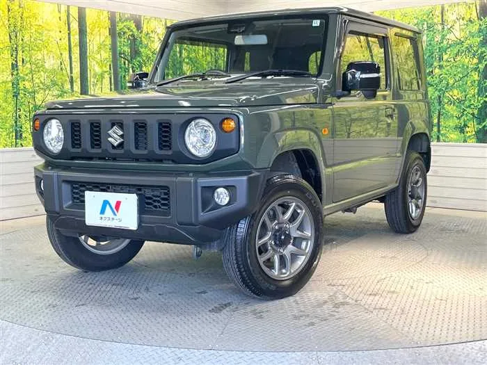 Suzuki Jimny 2022 — фото 1, купить с доставкой в Москву