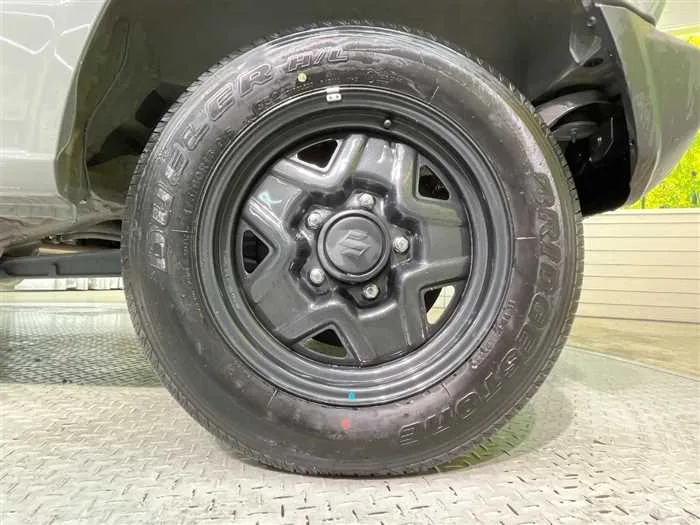 Suzuki Jimny 2023 — миниатюра 3