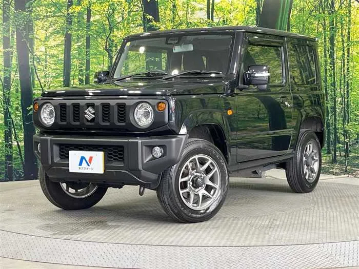 Suzuki Jimny 2023 — фото 1, купить с доставкой в Москву