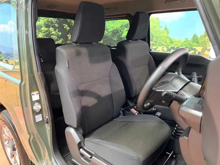 Suzuki Jimny 2023 — миниатюра 5