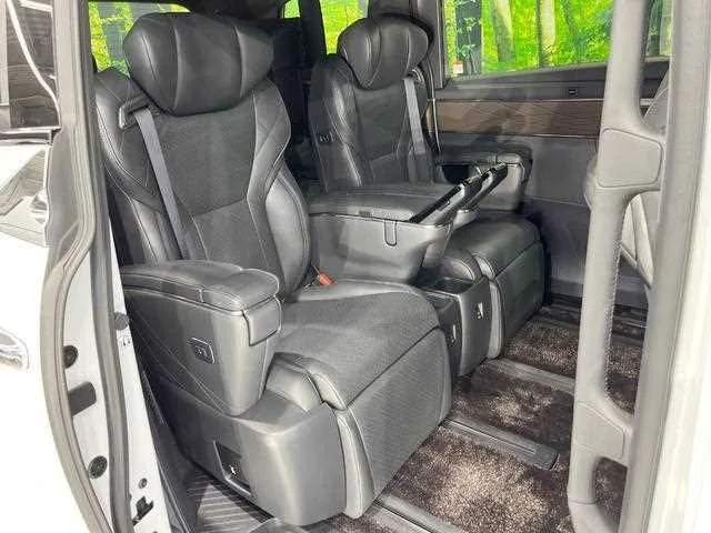 Toyota Vellfire 2024 — миниатюра 5
