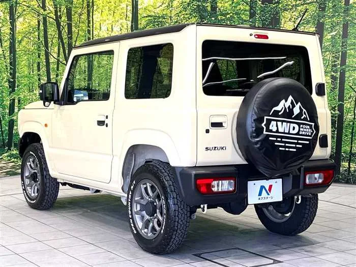 Suzuki Jimny 2023 — миниатюра 3