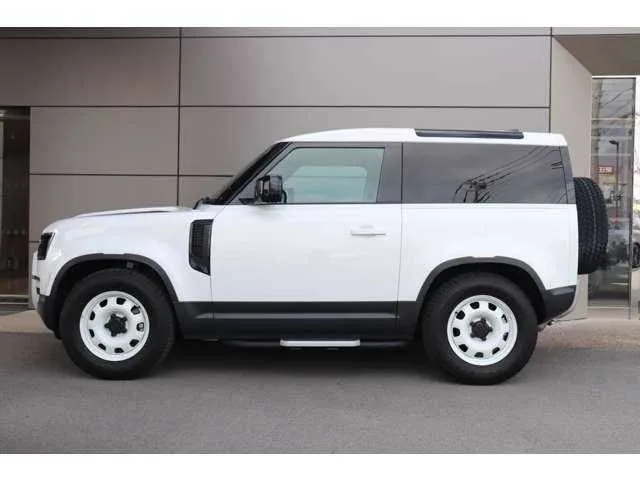 Land Rover Defender 2023 — миниатюра 4