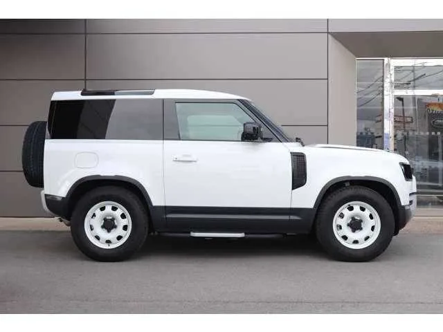 Land Rover Defender 2023 — миниатюра 5