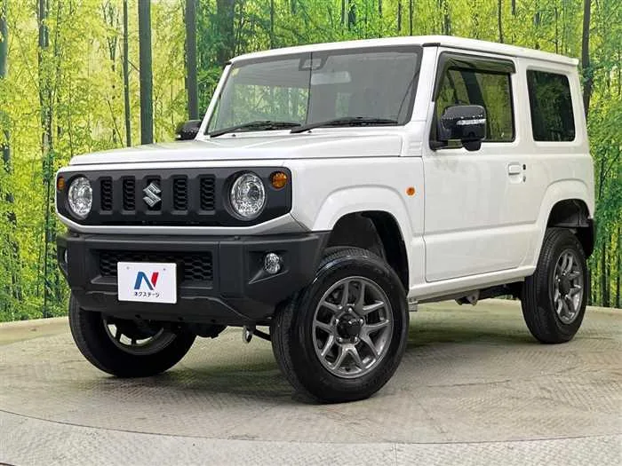 Suzuki Jimny 2023 — фото 1, купить с доставкой в Москву