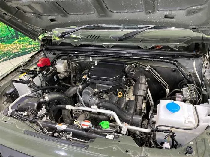 Suzuki Jimny 2025 — миниатюра 2