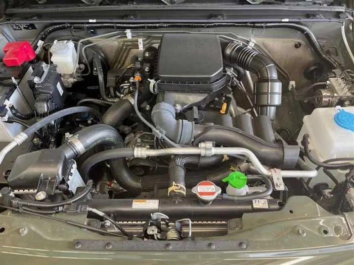 Suzuki Jimny 2025 — миниатюра 2