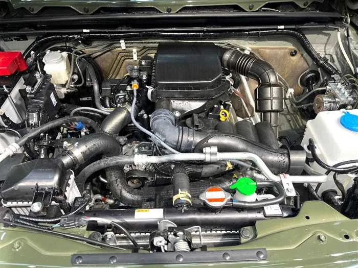 Suzuki Jimny 2025 — миниатюра 2