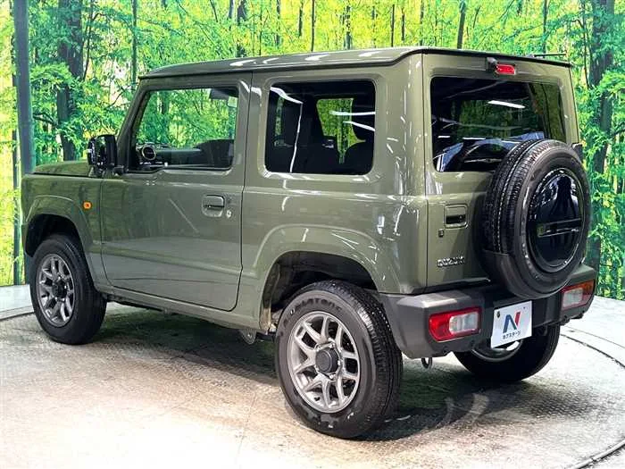 Suzuki Jimny 2025 — миниатюра 3