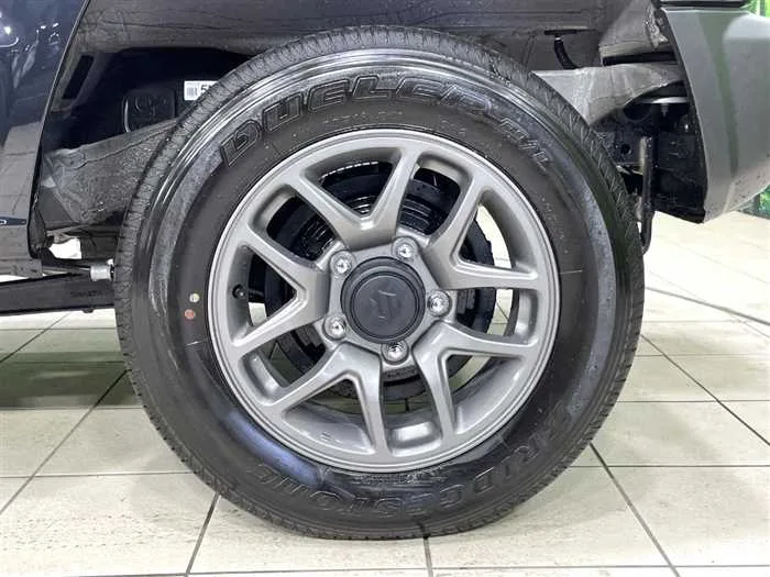 Suzuki Jimny 2025 — миниатюра 5