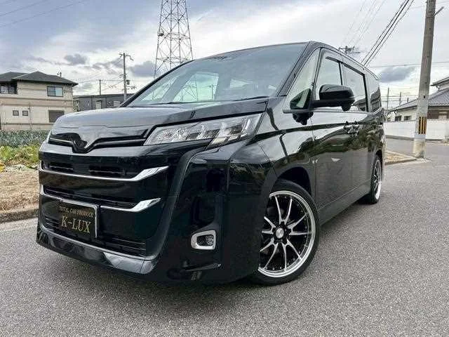 Suzuki Landy 2023 — фото 1, купить с доставкой в Москву