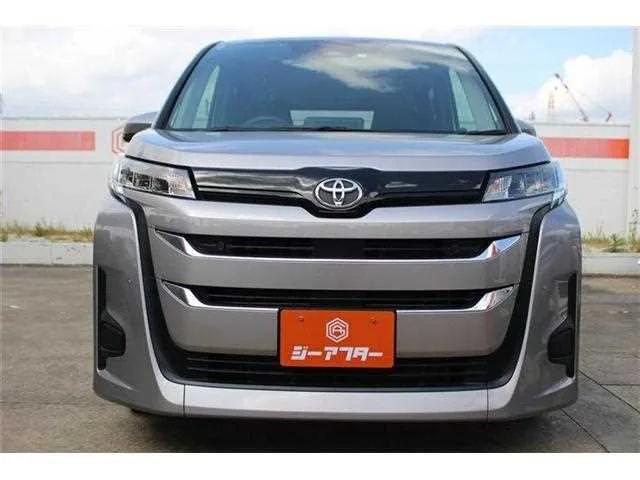 Toyota Noah 2023 — миниатюра 5