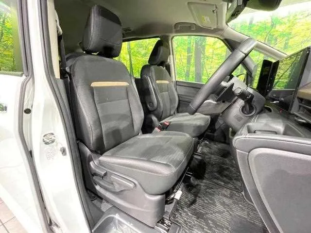 Nissan Serena 2023 — миниатюра 3