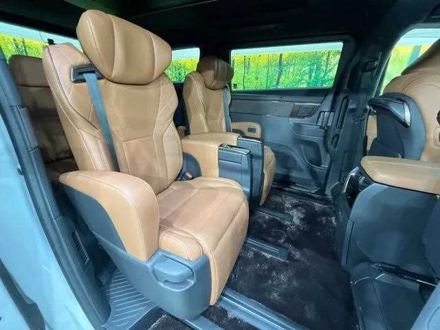 Toyota Vellfire 2023 — миниатюра 3