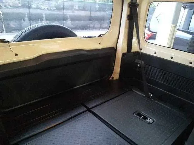 Suzuki Jimny 2024 — миниатюра 2