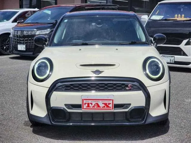 BMW MINI 2022 — миниатюра 2