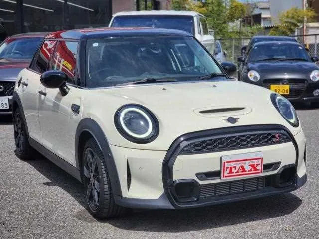 BMW MINI 2022 — миниатюра 5