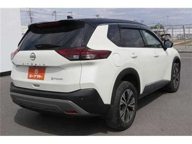 Nissan X-Trail 2022 — миниатюра 2