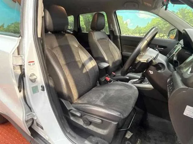 Suzuki Escudo 2023 — миниатюра 5