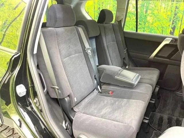 Toyota Land Cruiser Prado 2022 — миниатюра 3