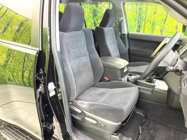 Toyota Land Cruiser Prado 2022 — миниатюра 5