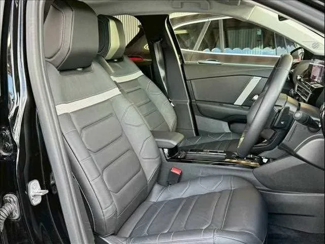 Citroen C4 Edition noire BlueHDi 2024 — миниатюра 2