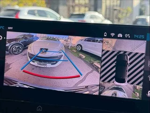 Citroen C4 Edition noire BlueHDi 2024 — миниатюра 4