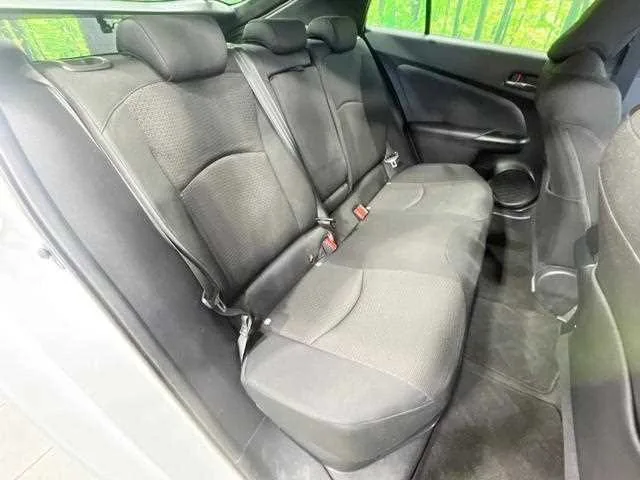 Toyota Prius 2022 — миниатюра 3