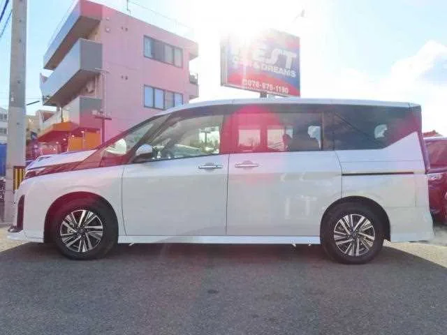 Nissan Serena 2024 — миниатюра 5