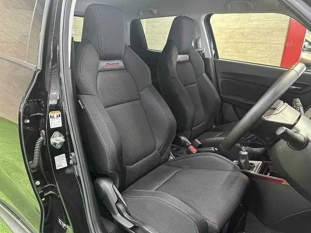 Suzuki Swift 2023 — миниатюра 3