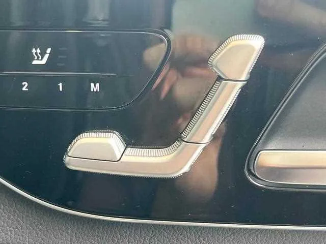 Mercedes-Benz C-Class 2022 — миниатюра 3