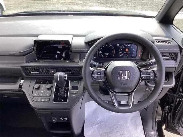 Honda Step WGN 2025 — миниатюра 2