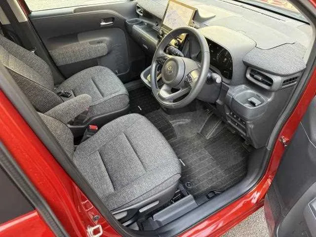 Toyota Sienta 2022 — миниатюра 4