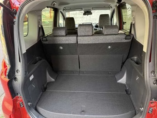 Toyota Sienta 2022 — миниатюра 5