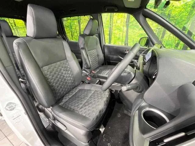 Toyota Voxy 2025 — миниатюра 5